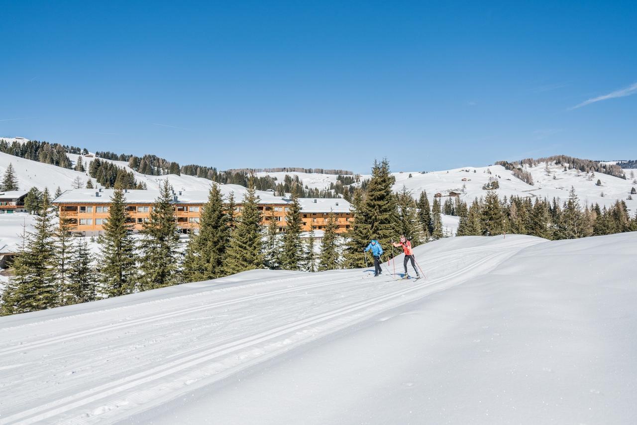 Sporthotel Floralpina Alpe Di Siusi Bagian luar foto