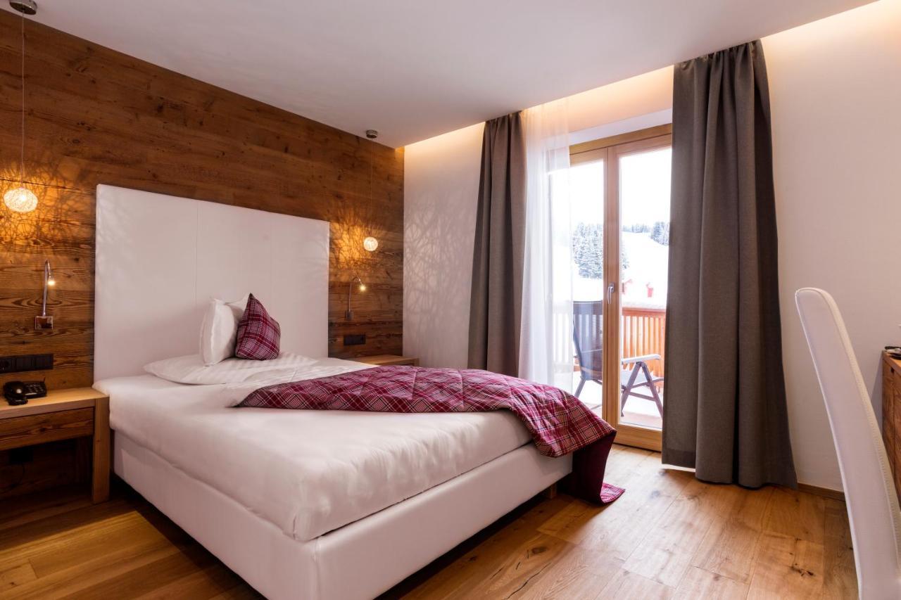Sporthotel Floralpina Alpe Di Siusi Bagian luar foto